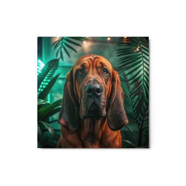 Metal Sketch - Bloodhound (Realistic Glow) 12" x 12"
